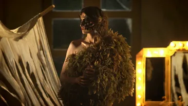 Elementul-surpriza din videoclipul in care apare Iulia Albu a ramas la fostul sot! Vezi despre ce e vorba