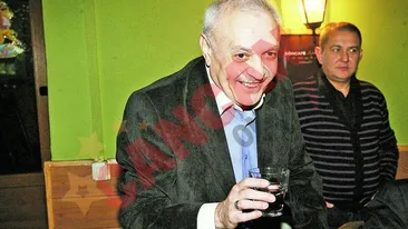 Lelut Vasilescu de la Compact, sarbatorit in carciuma din Gara de Nord
