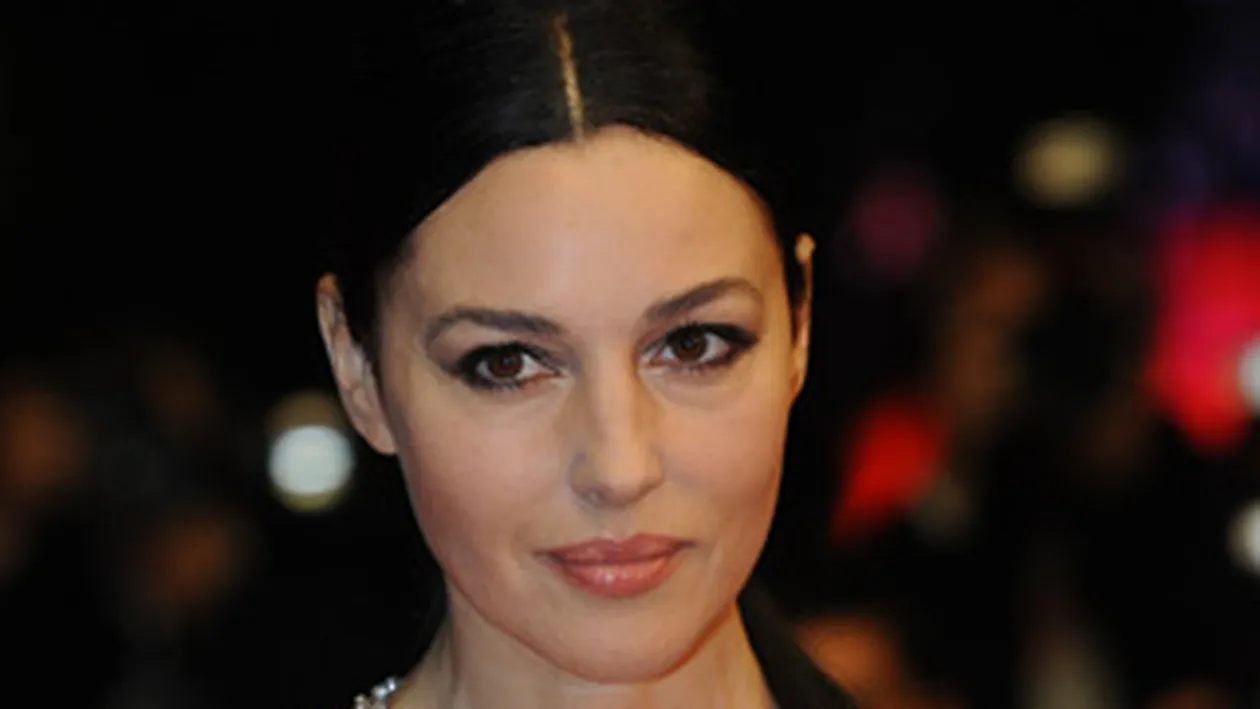 Monica Bellucci vrea sa imbatraneasca frumos! Nu vreau o fata de plastic. Nu as vrea sa dau timpul inapoi