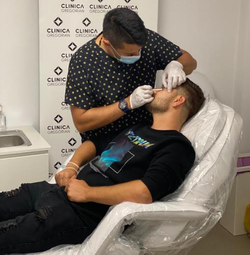Karym a apelat la chirurgia estetică înainte de întâlnirea cu Regina Youtube-ului: ”Nu am făcut-o pentru mine personal!”