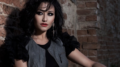 Incredibil ce face Claudia Patrascanu la 7 dimineata! Ia uite cum a fost surprinsa bruneta