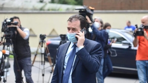 Ludovic Orban: Nu există resursele financiare necesare pentru a dubla acum alocaţiile / Vom adopta o variantă care să ducă la creşterea lor