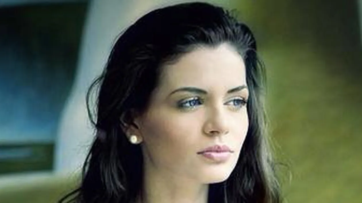 Dupa ce s-a fript cu Iri, sufla si in Mr. Pink! Moni e rasfatata de iubitul chinez, insa nu mai crede in iubire si va face asta!