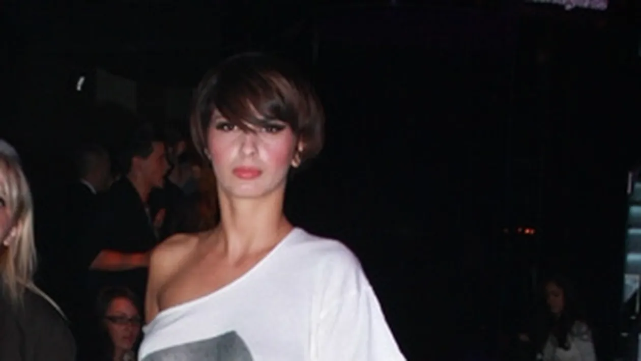 Detalii incredibile despre mama Madalinei Pamfile: are numele de cod Nicole si e asemanata cu Ramona Badescu in localul de lap dance unde lucreaza!