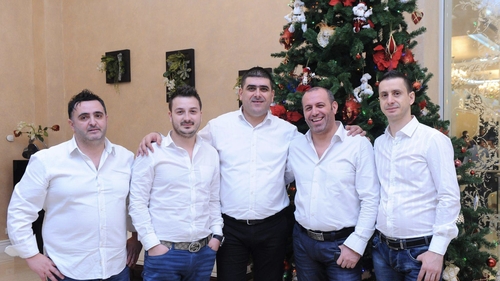 Noi detalii în cazul accidentului suferit de membrii trupei Pindu. Solistul Hrista Lupci, la un pas de tragedie!