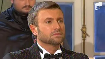 VIDEO Botezatu in lacrimi la finala Next Top Model!  Vezi cine a iesit castigatoare!