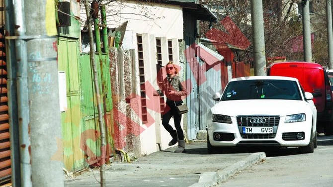 Torje s-a asigurat pe viata cu o blonda