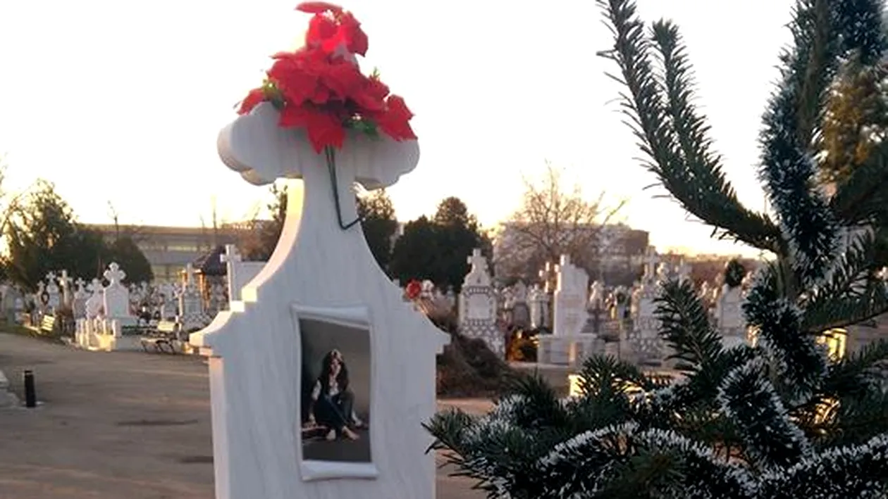 Mădălina Manole, comemorată! Scene cutremurătoare petrecute la mormântul celei supranumite “Fata cu părul de foc”