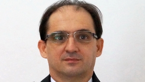 Noul rector al Academiei de Poliţie a jucat în serialul ”La Bloc”. Acesta este şi membru al grupului Vouă