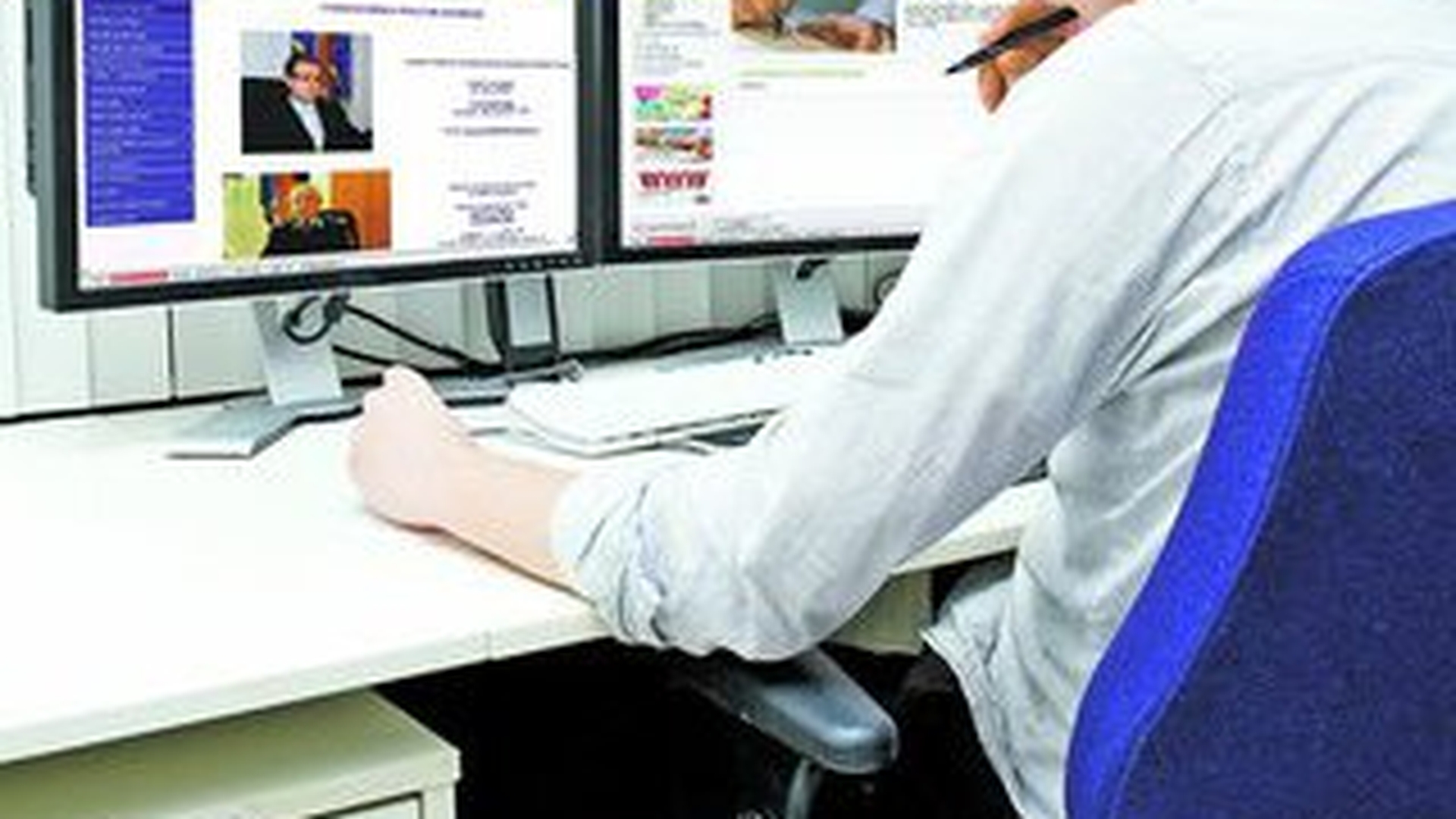 Piratii cibernetici ataca autoritatile romane! Politia, in vizorul hackerilor Anonymous