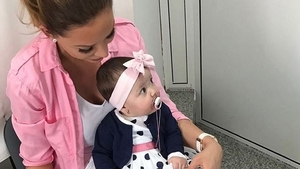 Bianca Drăguşanu şi-a filmat fiica în timp ce cânta şi dansa! Sofia i-a cucerit pe prietenii blondei