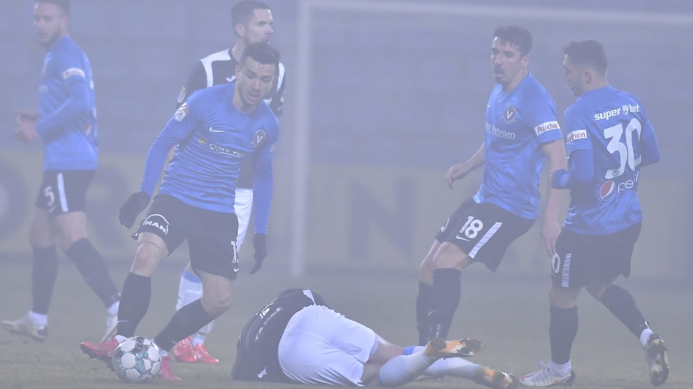 Întrerupt de ceață, meciul Viitorul – Poli Iași se reia marți din minutul 68 de la 0-0!