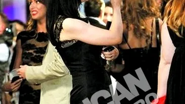 Telefon, telefon, eu am cocul campion?