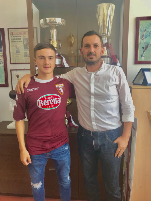 Ajutat de Mihai Trăistaru, Enrichi Finica a semnat cu FC Torino, din Serie A