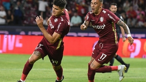 Victorie norocoasă pentru campioană cu Rapid!