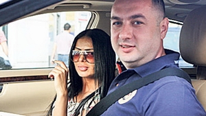 Postarea care arunca in aer toata tigania! Ce gest a facut "ginerele" lui Salam si ce "simbol" al romilor a umilit cu o poza