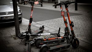Gata cu trotinetele electrice! Orașul din România care le interzice. „Este o decizie grea, dar necesară”