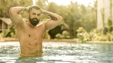 Cine este şi din ce face bani Ali Habron? Ispita a produs primul şoc la Insula iubirii: a divorţat-o pe Teodora de Alex