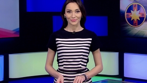 Anonima Andreea le-a luat locul cunoscutelor Laura Teodoru şi Raluca Hogyes! Cum a impus-o Vamă Junior pe ”iubi” la ştirile sportive de la DIGI