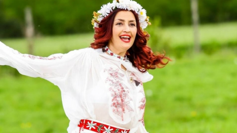Ce face Rona Hartner, la trei luni după lupta grea cu cancerul. Artista a început să…