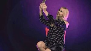 Anunţul făcut în urmă cu puţin timp pe pagina de Facebook a DENISEI MANELISTA, după ce a recunoscut că este bolnavă: „Sunteţi păcăliţi…“
