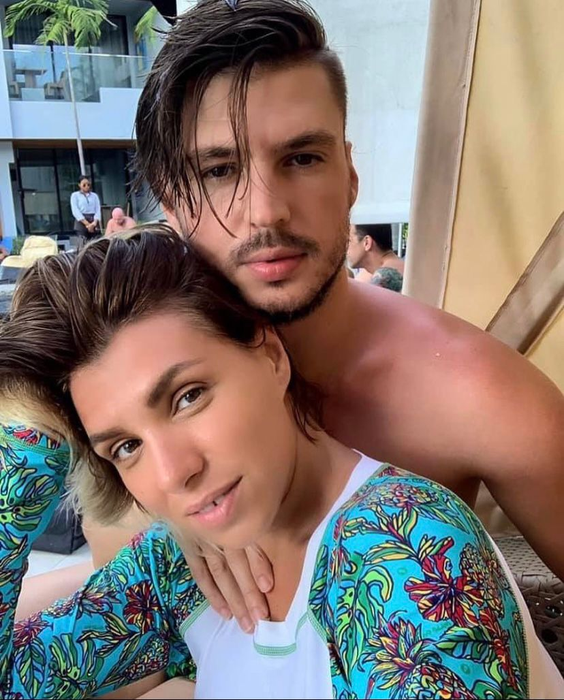 Sorana (ASIA) spune că relația cu iubitul ei e perfectă, dar că îi este frică să facă un copil: ”Nu vreau să aduc pe lumea asta diabolică pe cineva atât de firav!”