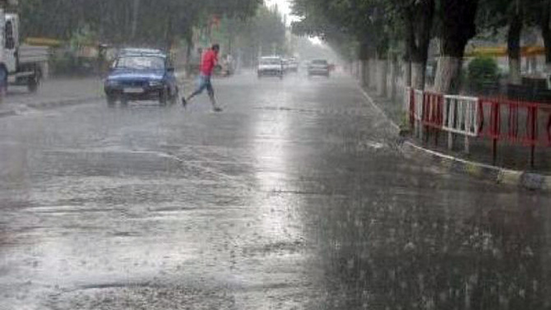 Iti faci deja planuri pentru weekend? Uite ce temperaturi vor fi si unde va ploua