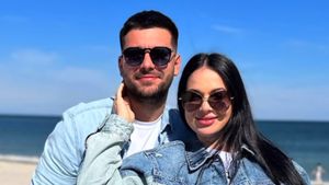 Iubitul Deei Maxer, prima reacție după oficializarea relației! Ce mesaj a transmis Robert