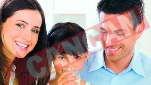 Zece alimente anticancer pe zi (II): Bea zilnic un pahar de lapte batut