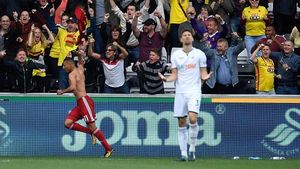 VIDEO / Fotbalistul-vedetă la Watford, clipe de coşmar: ”Mi-au pus pistolul la cap şi au zis că mă vor ucide…”