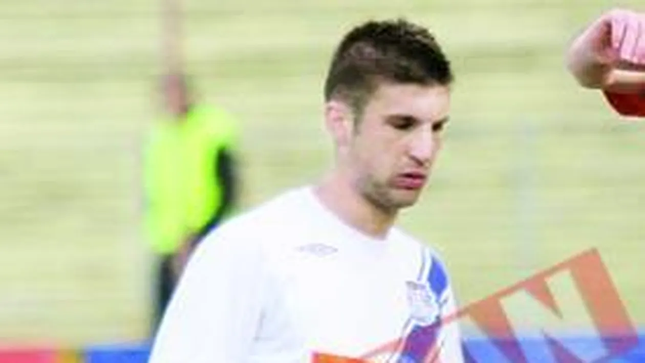 Ce si-au spus Andrei Cristea si Pulhac in timpul meciului