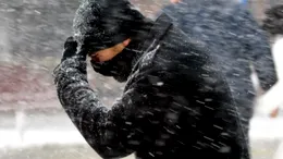 Orașul din România în care ninge începând de mâine, 12 decembrie. Anunțul făcut de meteorologi