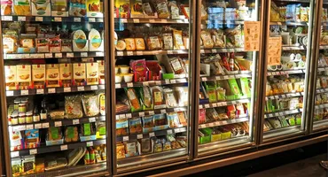 Au apărut mesaje scrise direct în limba română, în supermarketurile din Olanda! Avertisment pentru români