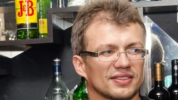 Sef in Directia de Finante, arestat pentru talharie! A amenintat un om cu sabia si i-a furat banii si telefonul!