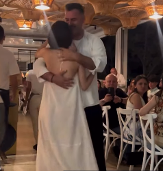 Nuntă secretă în showbizul românesc! Cei doi îndrăgostiți au fugit în Grecia pentru ziua cea mare