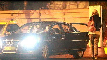 N-a plecat din club cu mâna goală! Fostul iubit interlop al Otiliei ”Bilionera”  a luat ”la pachet” 3 fete de oraş!