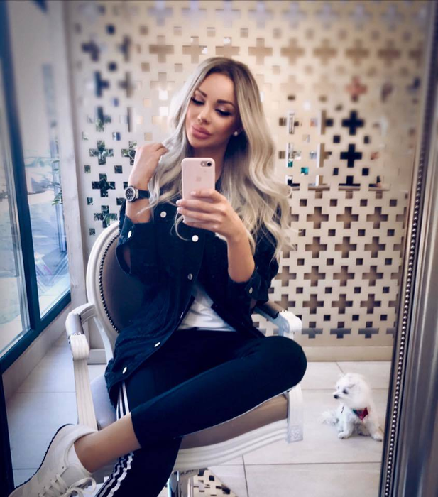 Bianca e o perfecţionistă şi niciodată nu a spus nu micilor schimbări