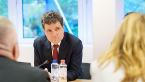 Nicușor Dan, mai bogat cu 12 milioane de euro! Banii urmează să îi fie virați pe card