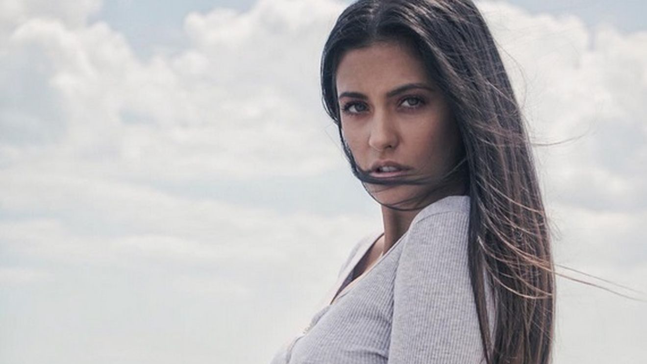 Antonia şi-a lăsat băieţii, şi-a făcut bagajele şi a plecat! Prima imagine cu artista după ce a părăsit căminul conjugal