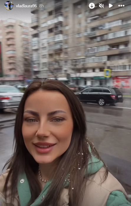 Laura și-a schimbat culoarea părului/ Sursa foto: Instagram