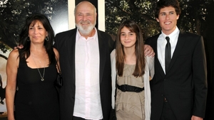Cine este Nick Reiner, acuzat că și-a ucis tatăl, celebrul regizor Rob Reiner. A avut numeroase probleme de-a lungul vremii