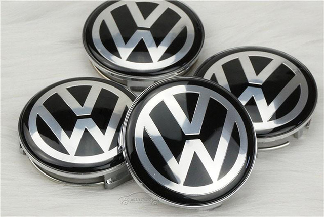Volkswagen își schimbă logo-ul