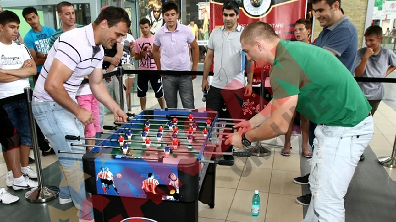 Greii din K1 s-au duelat in Berceni! Morosanu si Iftimoaie s-au batut in mall