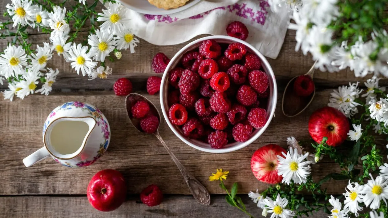 Incredibil! Cât a ajuns să coste un kilogram de zmeură în România