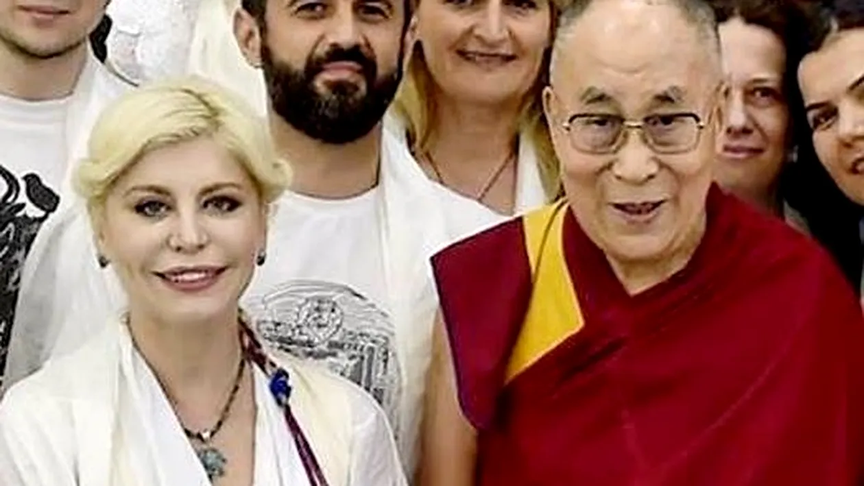 Loredana Groza l-a întâlnit pe Dalai Lama! Ce misiune i-a dat marele înţelept