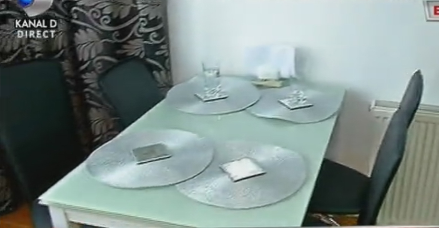 Imagini cutremurătoare din casa Denisei Răducu! Sora cântăreţei, mărturisiri cu lacrimi în ochi: „Pe fetiţa mea cea mai mare o cheamă Denisa. De fiecare dată când o strigăm…”
