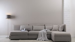 (P) Cum alegi canapeaua pentru living pentru un decor modern și aerisit – ce trebuie să știi?