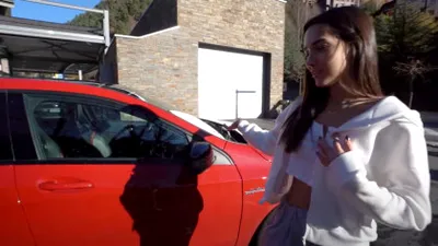 Angela și-a lăsat mașina într-o parcare din Barcelona. După 3 zile, s-a întors și a înlemnit când a aflat cât are de plătit