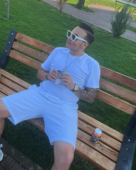 Despărțire-ȘOC în showbiz! Fiul celebrului manelist i-a spus ADIO iubitei: ”Bărbat singur!”
