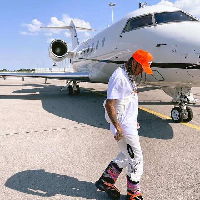Versurile celebrului rapper Tyga s-au auzit din nou, live, la Nuba Mamaia / (Sursa: Instagram)